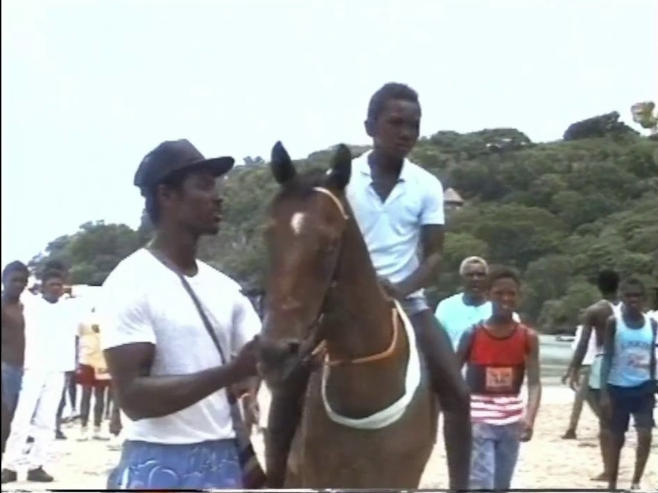7th of August, a national holiday in celebration of the decisive Battle of Boyacá, celebrations on the beach in Southwest Bay in Providencia with activities for the kids and horse racing and gambling for adults.