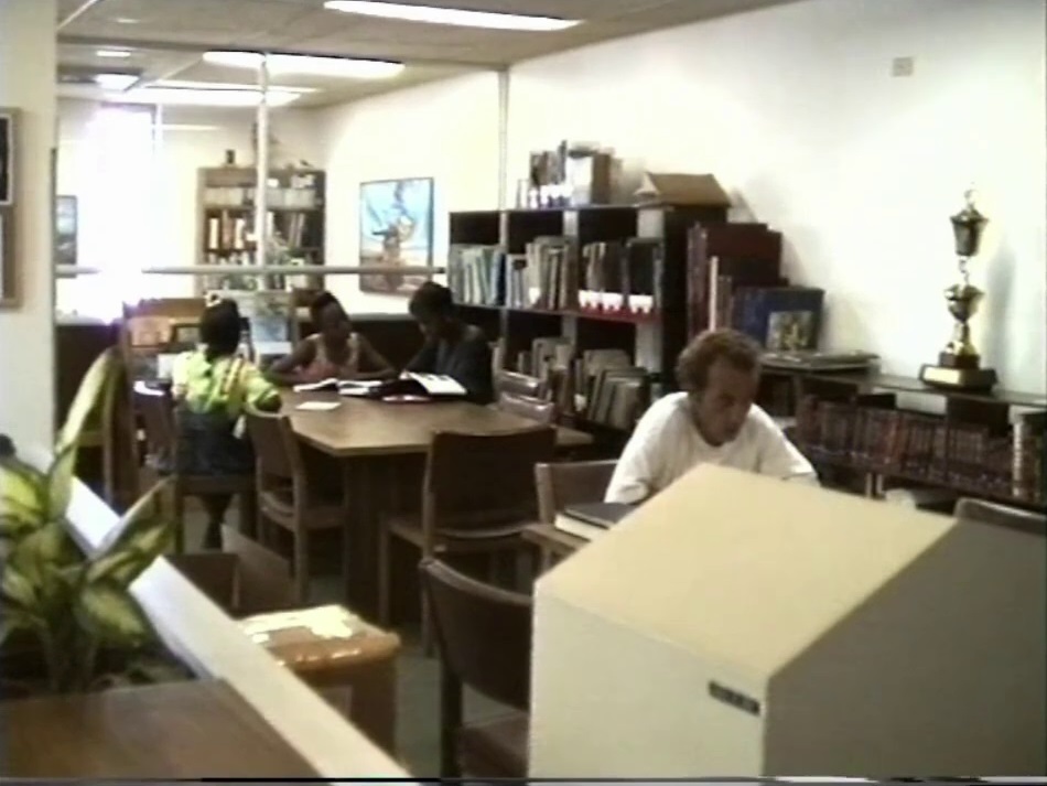 Library Banco de La Republica, San Andres